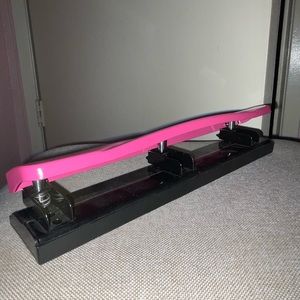 hole punch in pink 🩷🩷